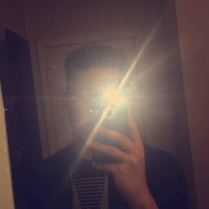 Meet your Posher, Dezmann